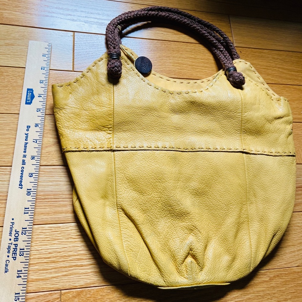 Pre-loved mustard color leather hobo